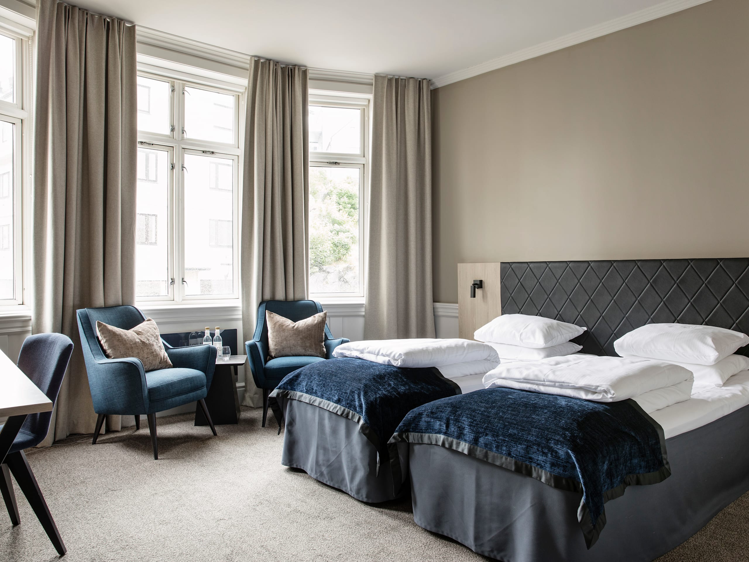 Hotel Brosundet