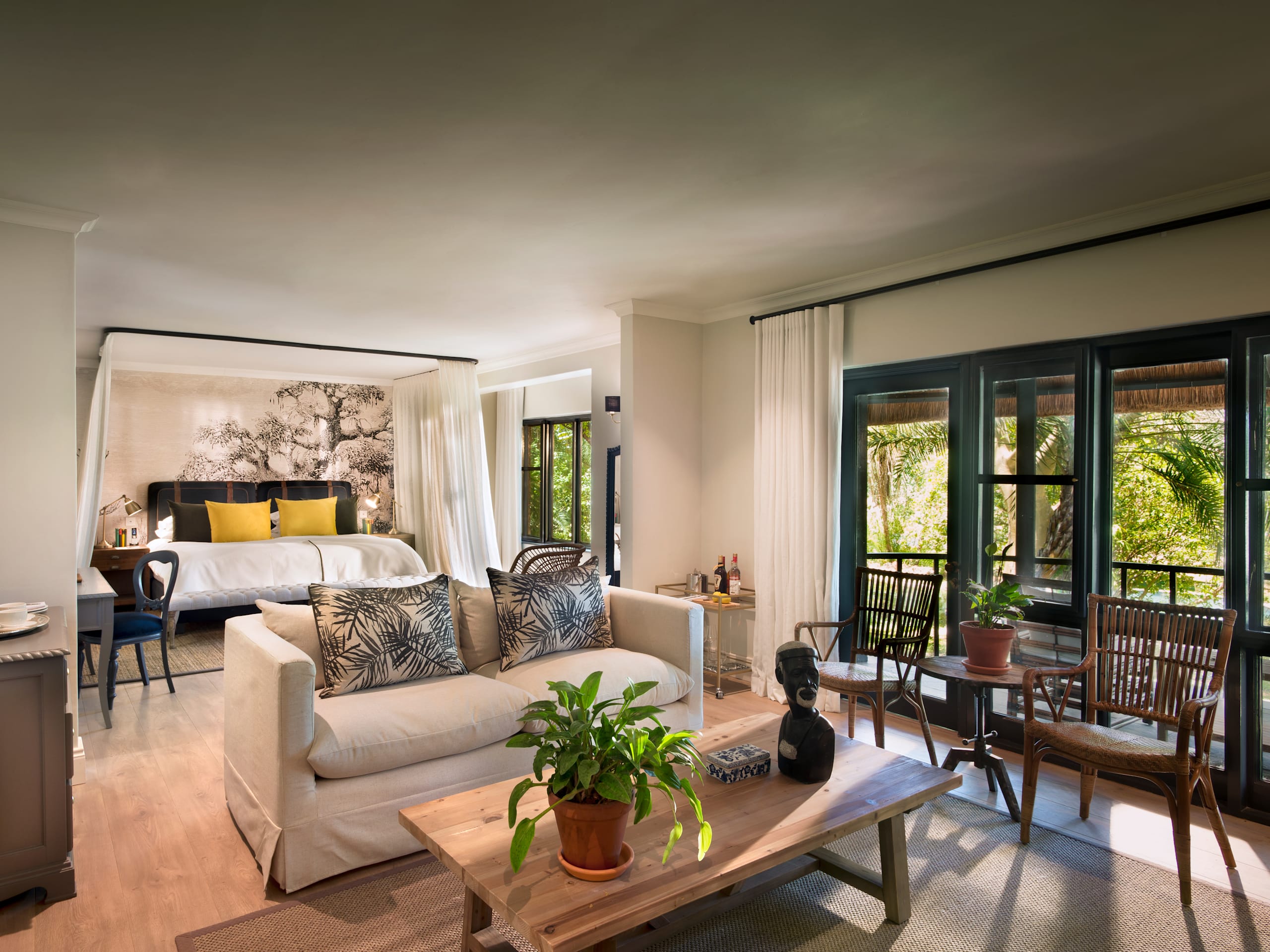 Stanley and Livingstone Boutique Hotel