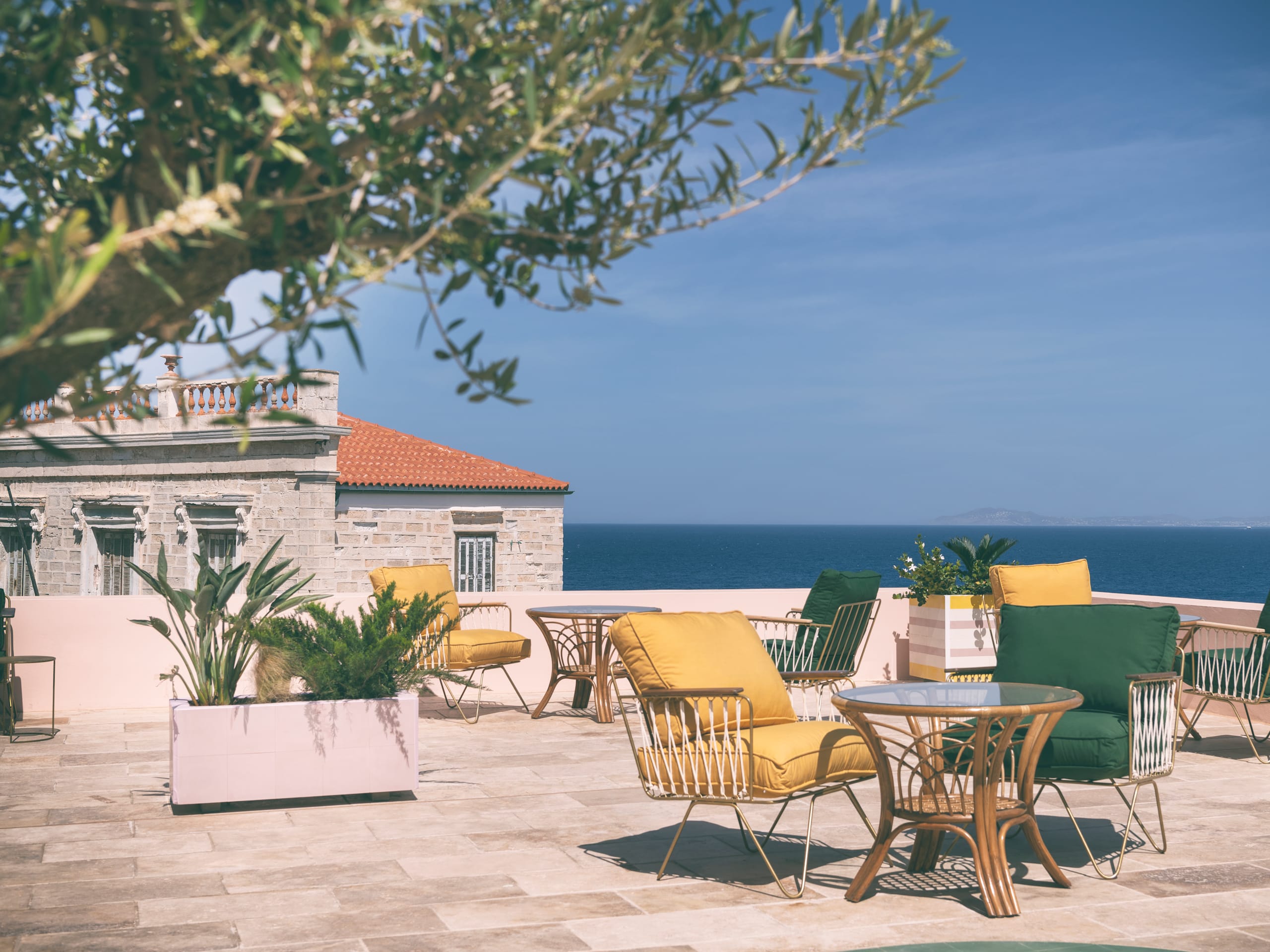Aristide Hotel