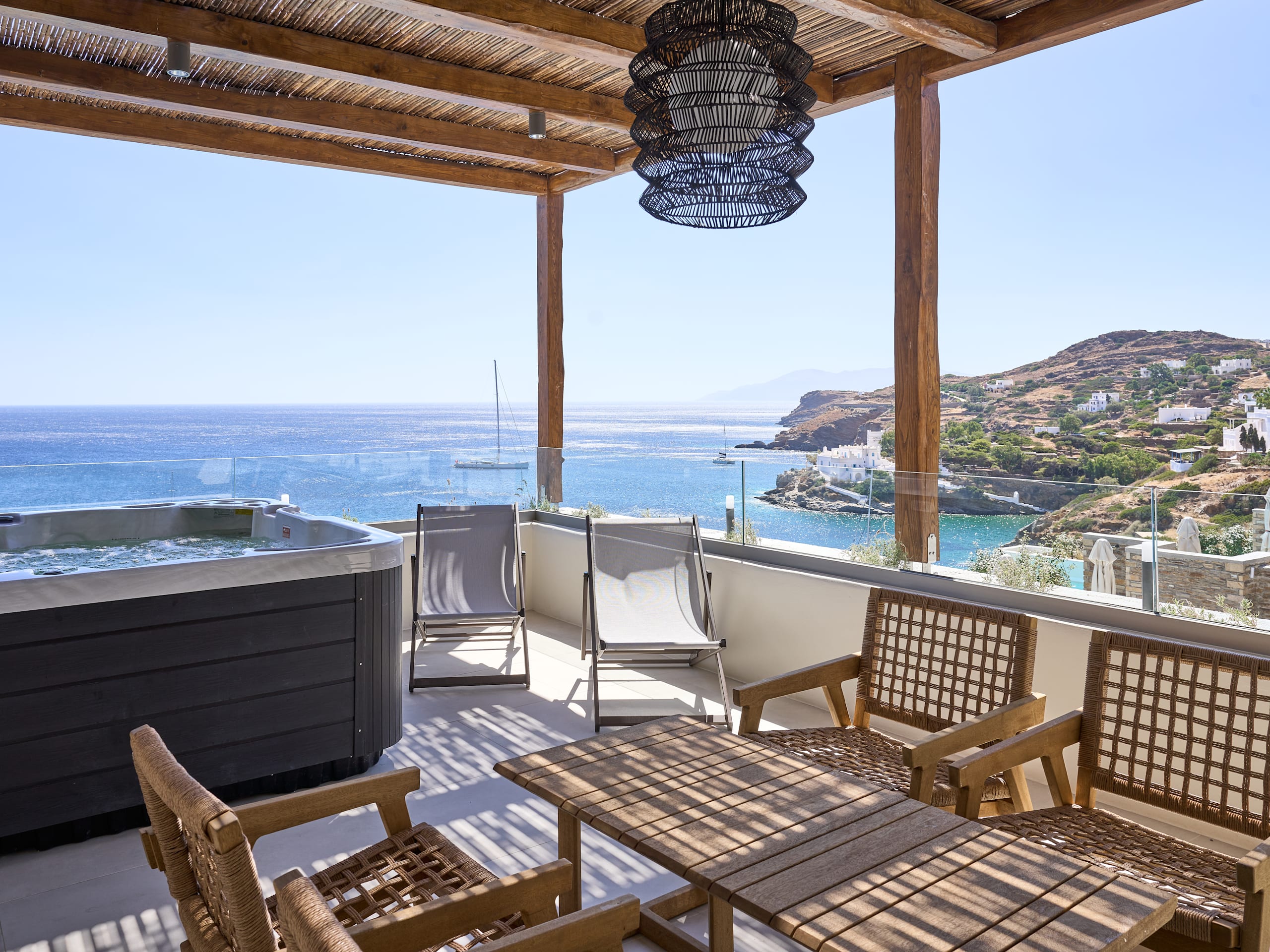 Ios Grand Pool Suites