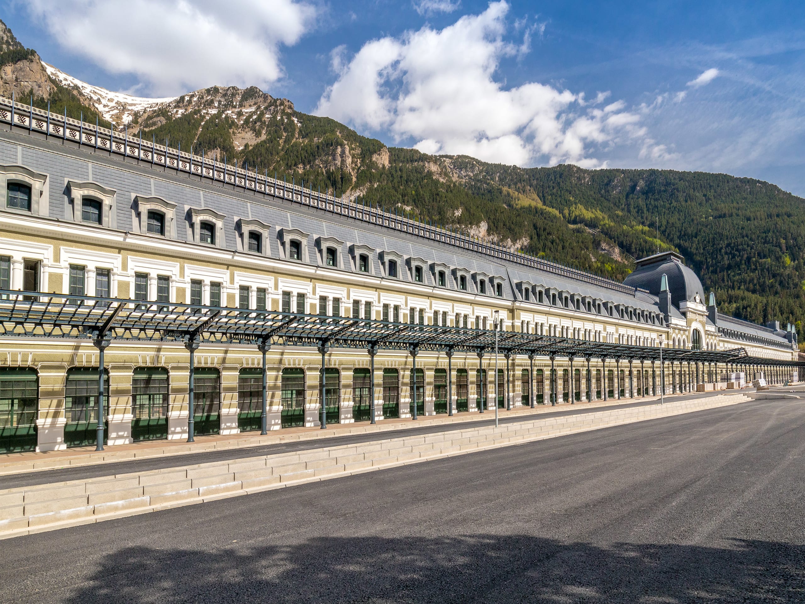 Canfranc Estación