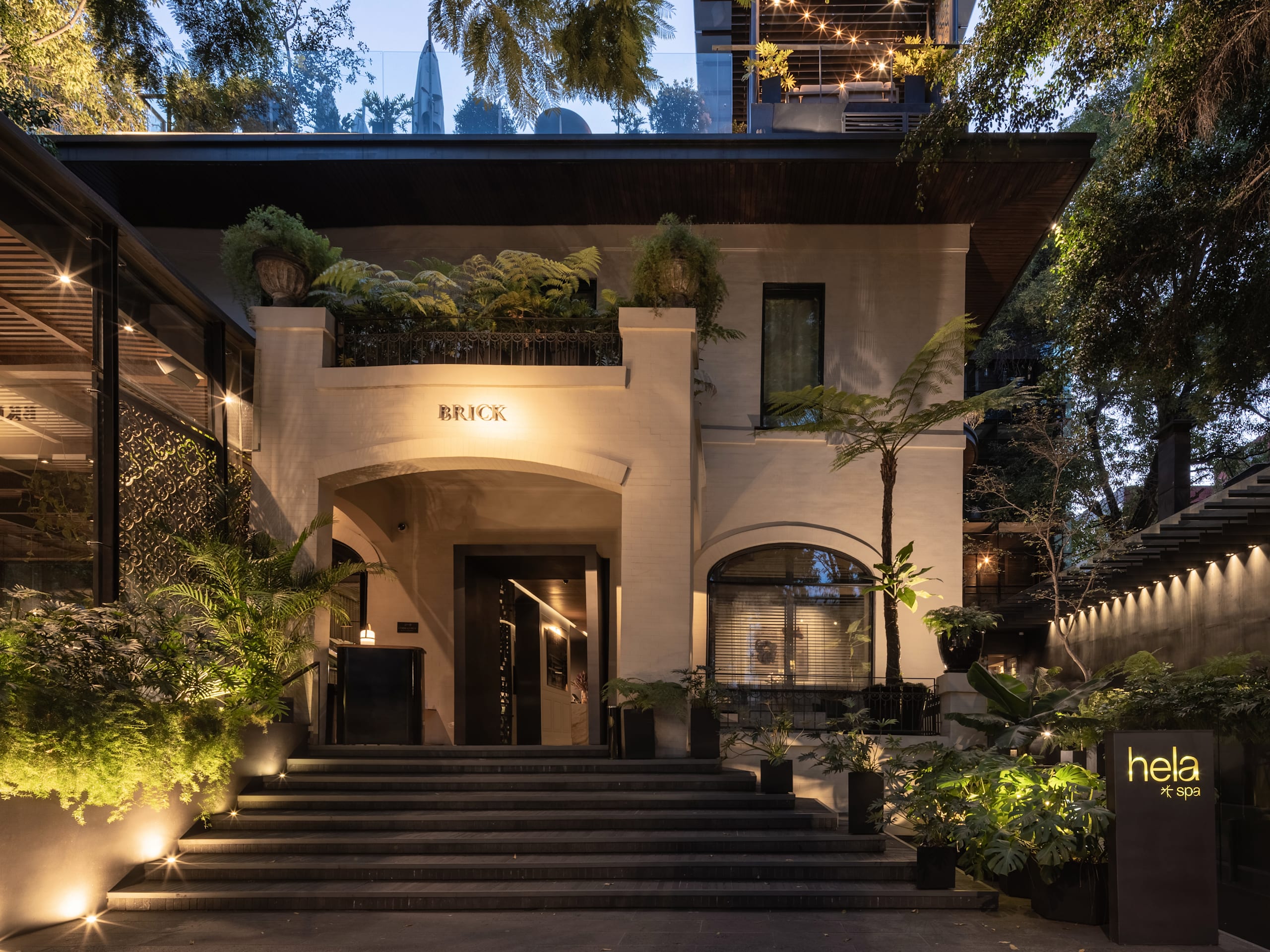 Brick Hotel