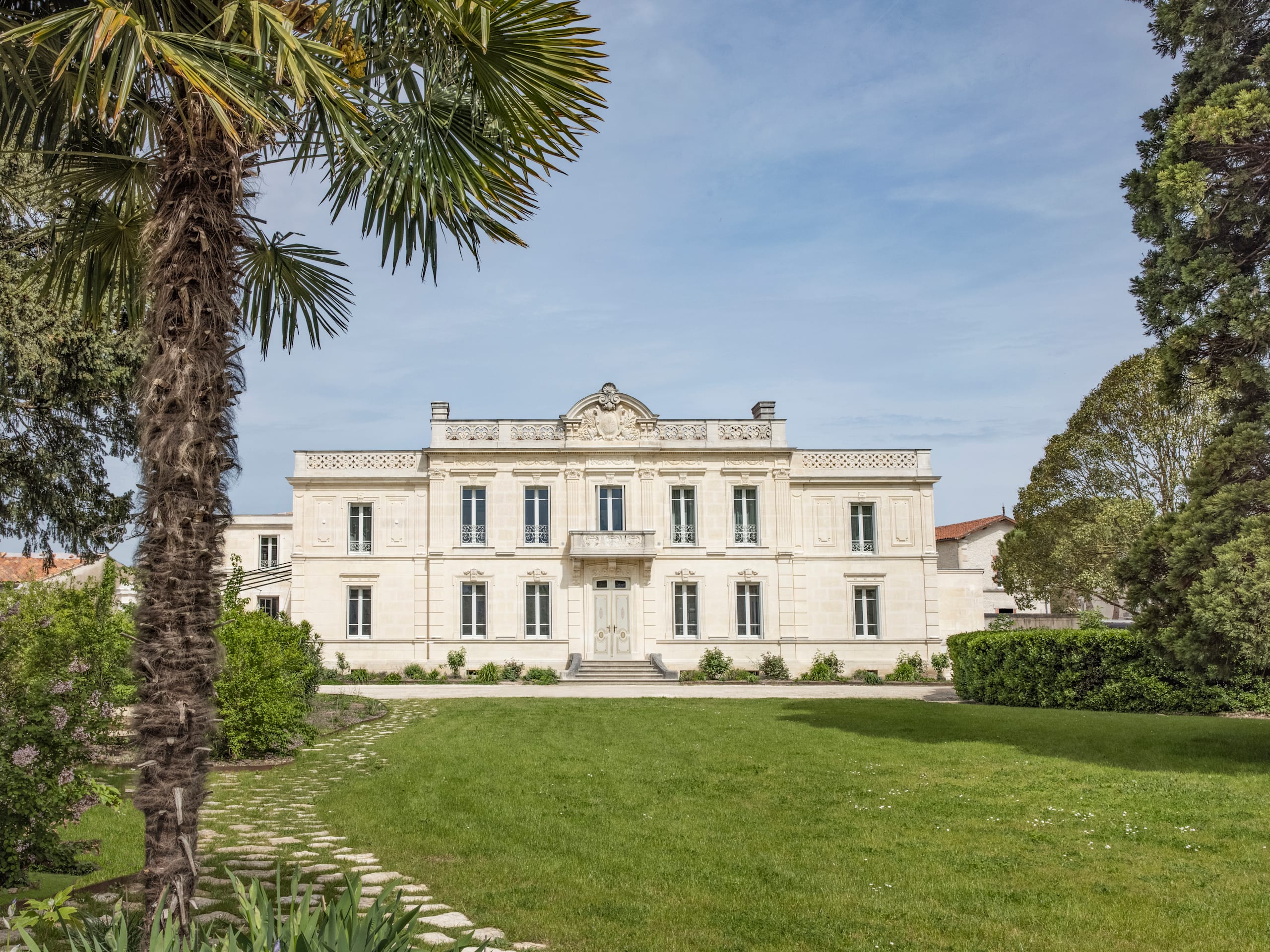 La Nauve Hôtel & Jardin