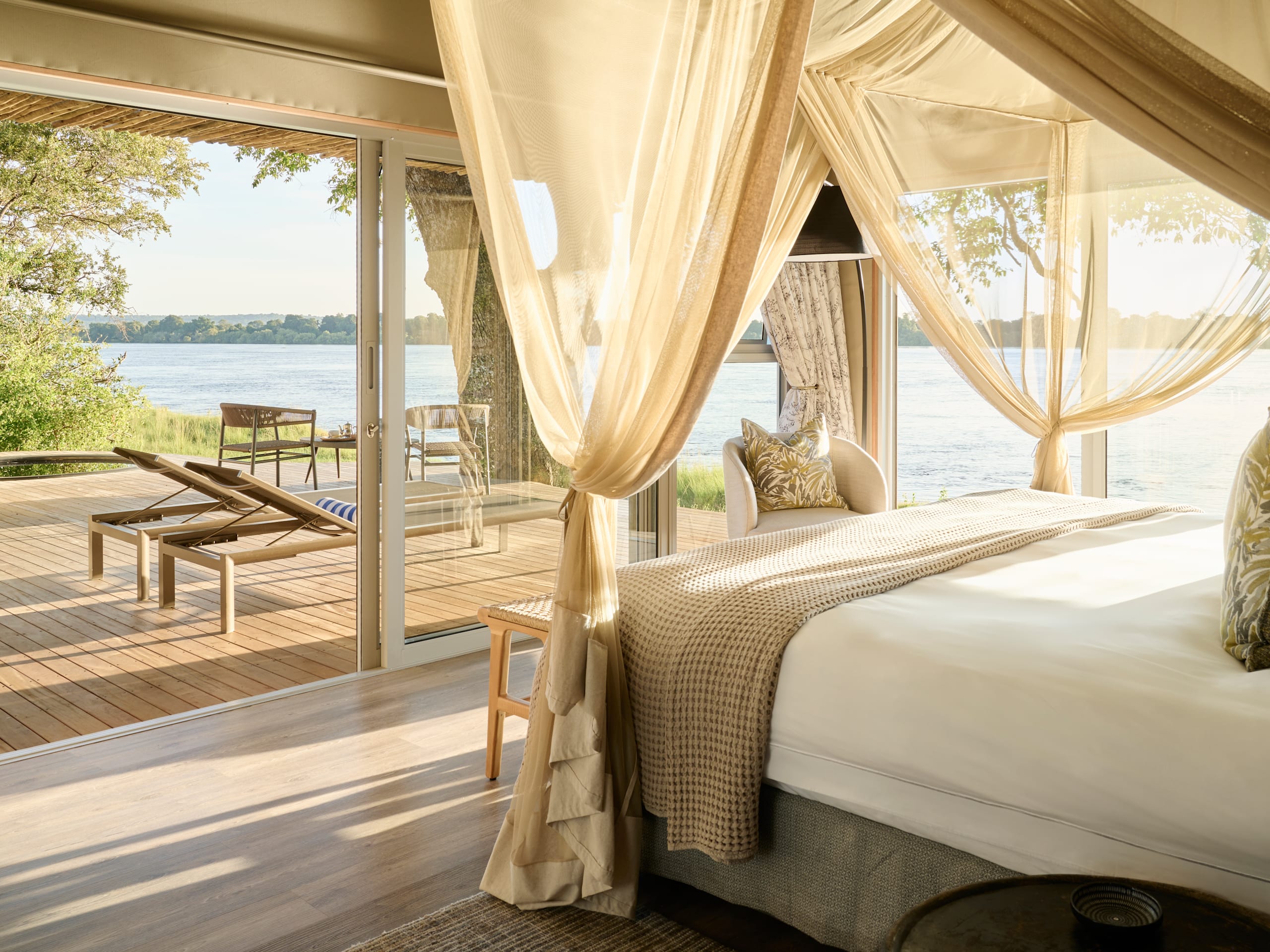 Victoria Falls River Lodge