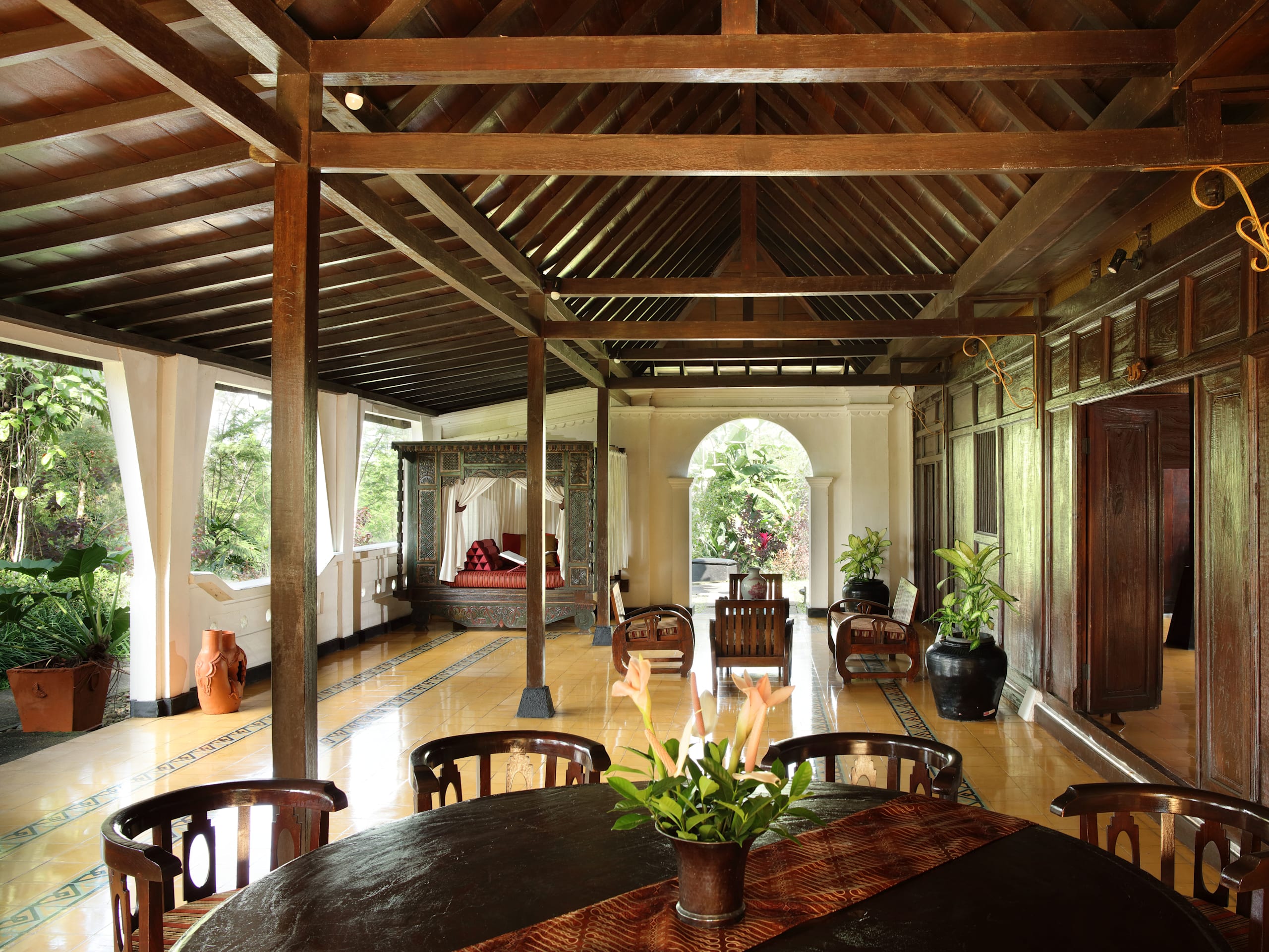MesaStila