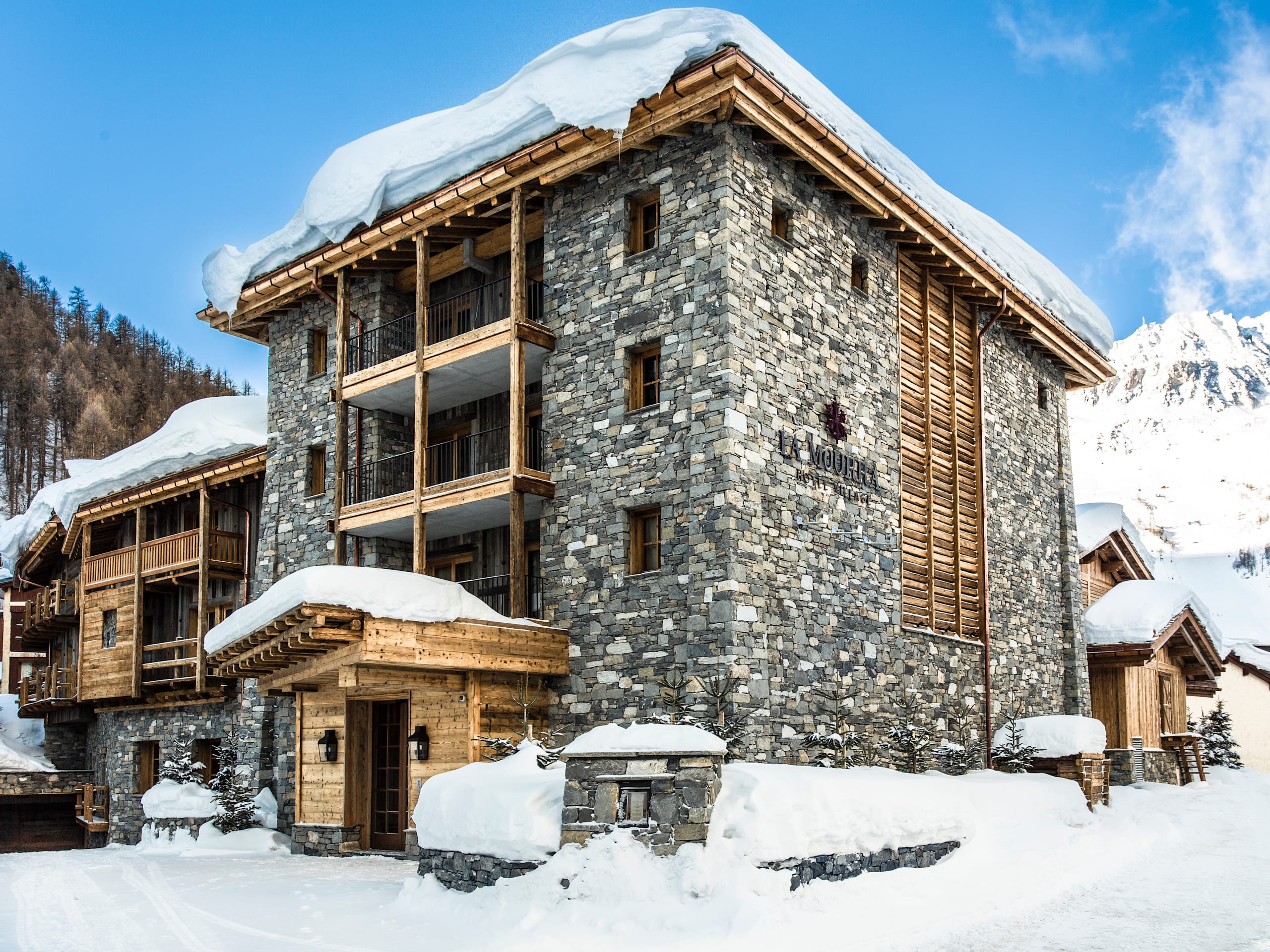 La Mourra Hôtel Village