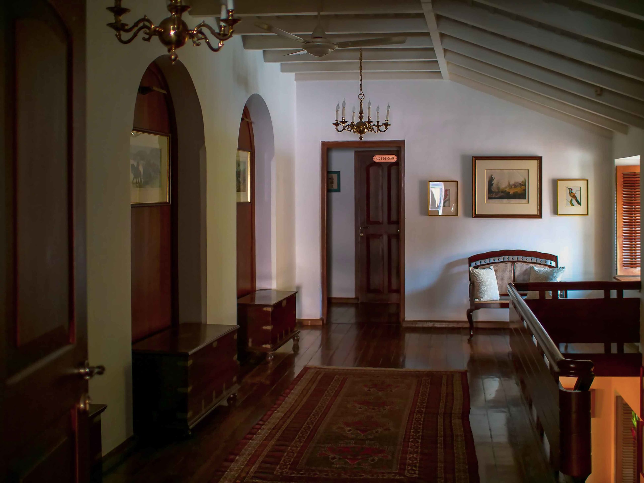 Le Colonial