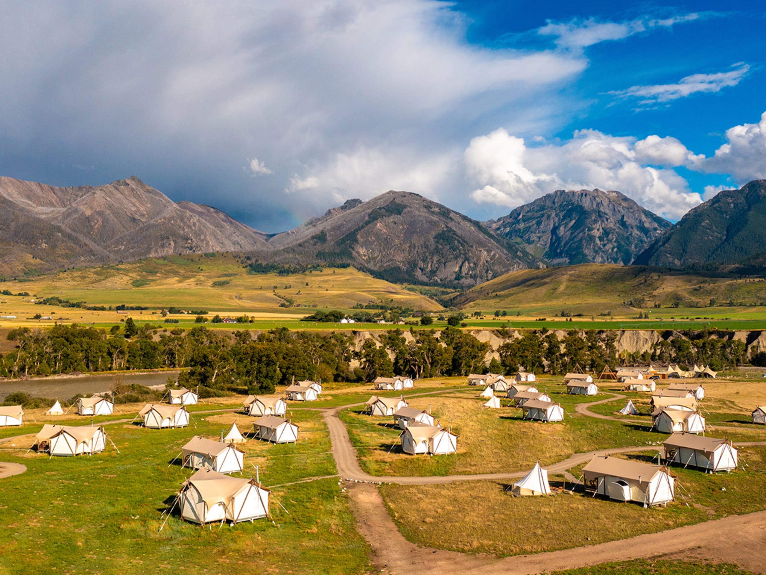 Under Canvas North Yellowstone - Paradise Valley