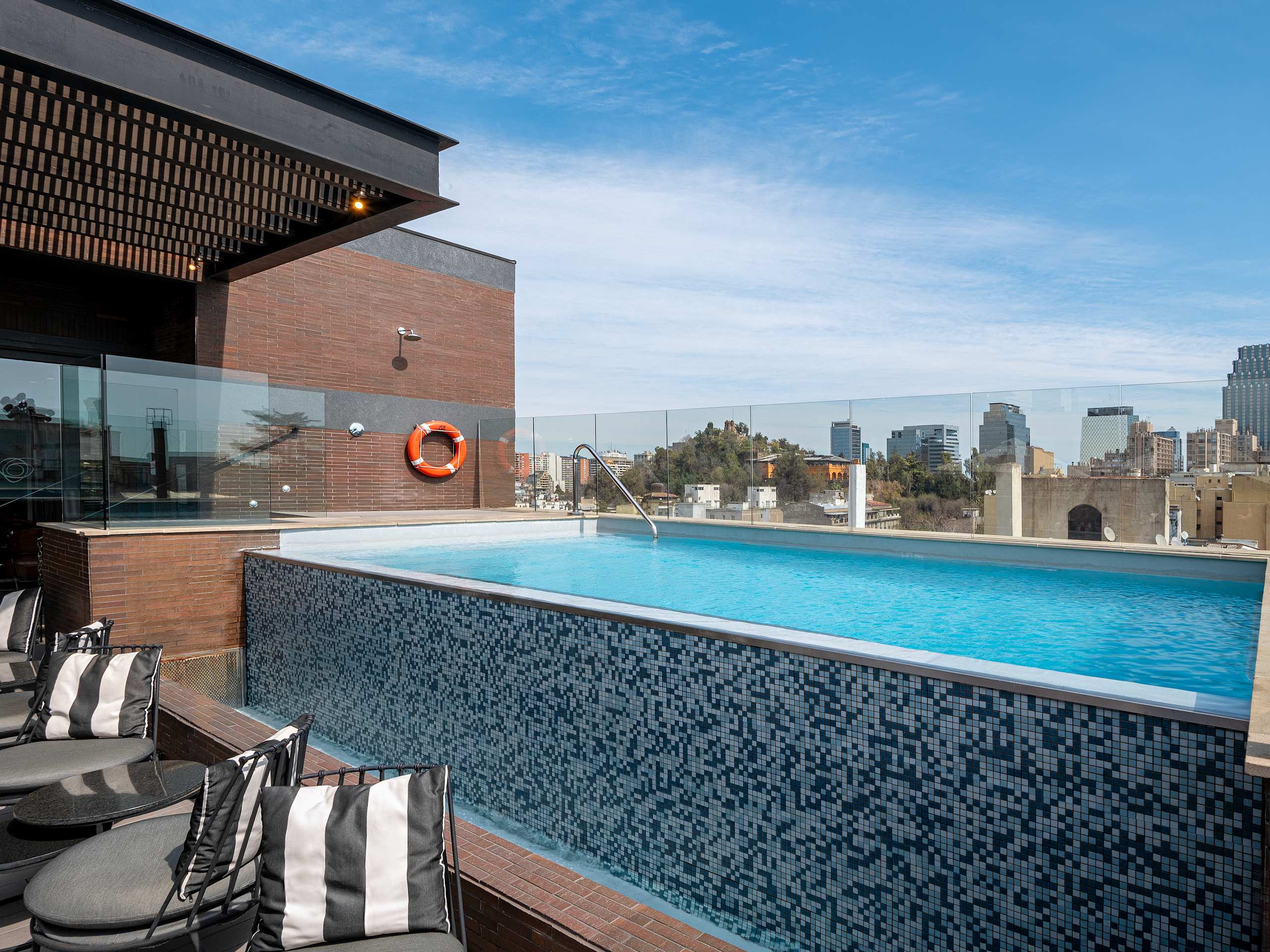 The Singular Santiago