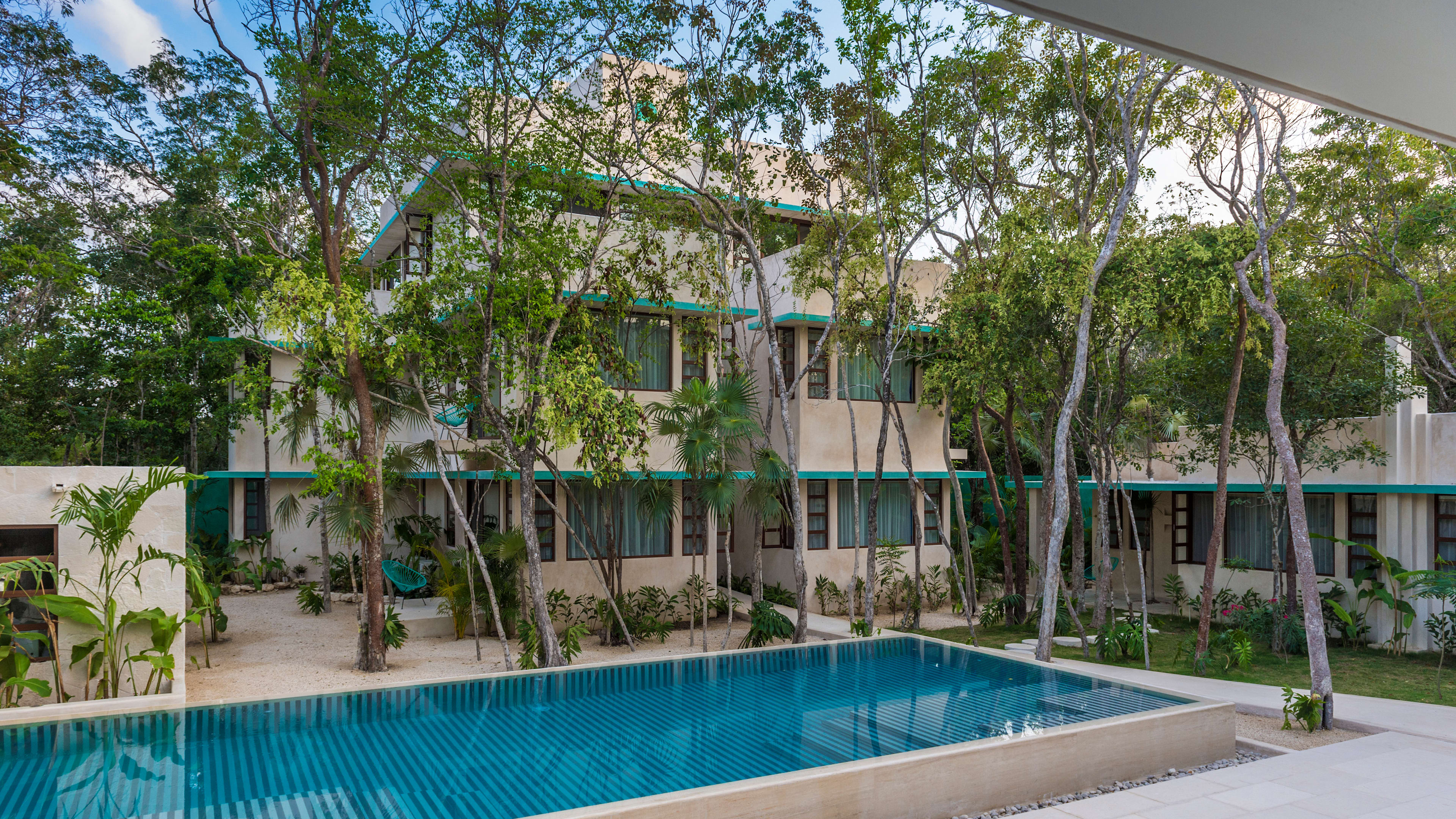 Pool Century Solids - PER QUARTER METRE Pool Century Solids - PER QUARTER METRE