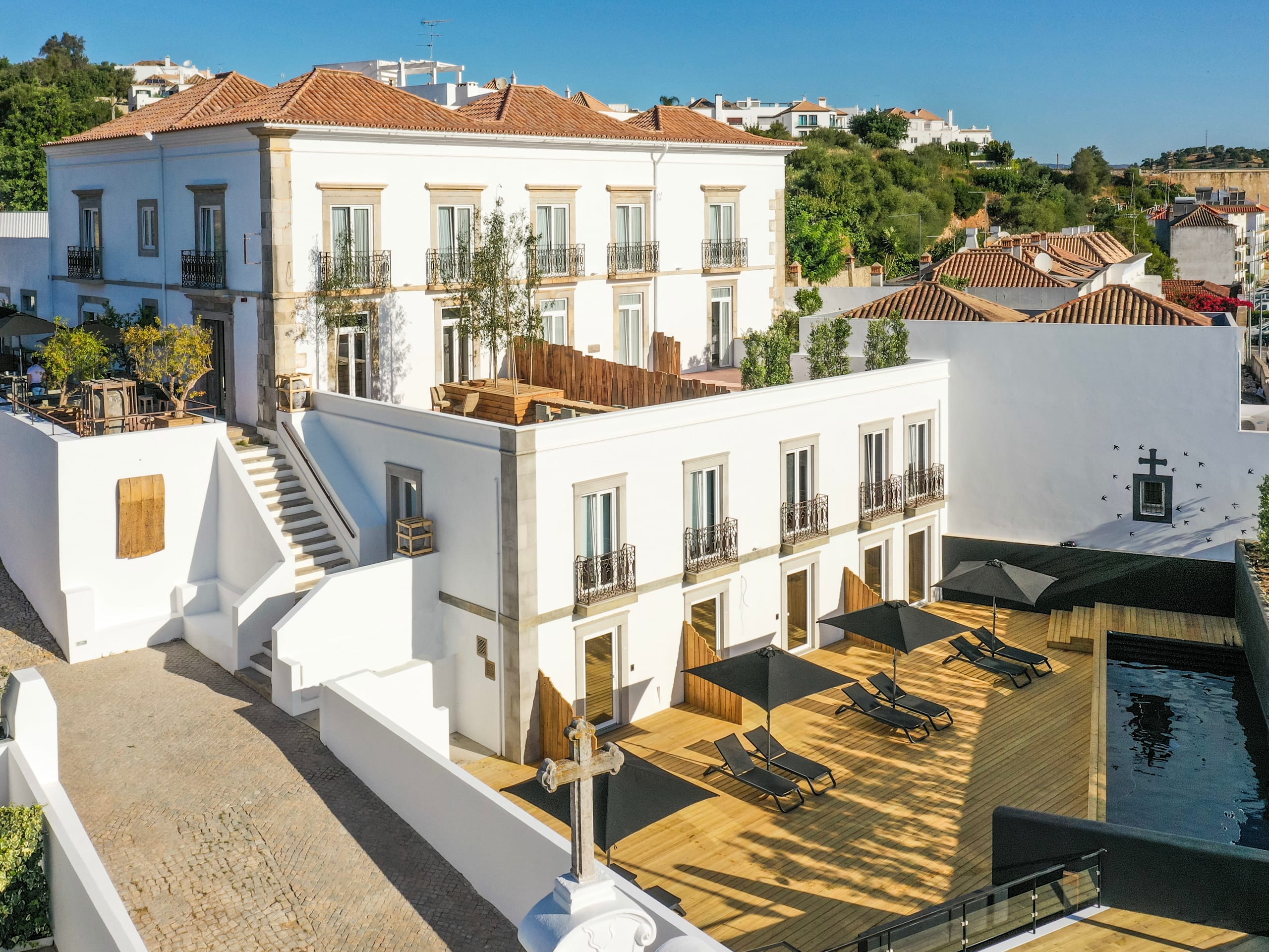 Colegio Charm House